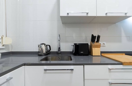 Golden Triangle of Art Apartment | vip CERVANTES, by MONARO*