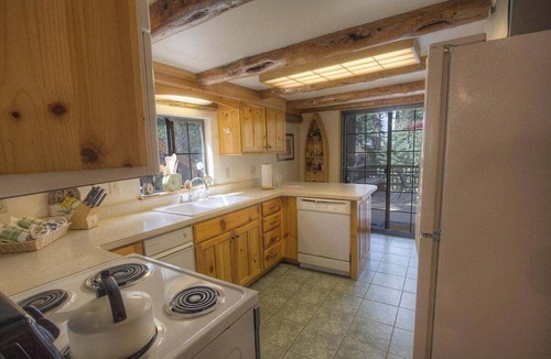 Zephyr Cove House | Walk to Private Beach | Lake Views | Deck | BBQ