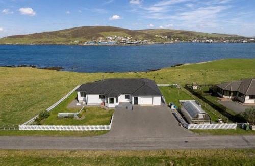 Scalloway House | Wasterview, Shetland