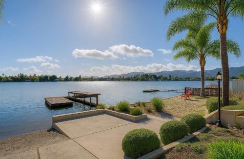 Novato House | Waterfront Oasis with Sunset Views Novato