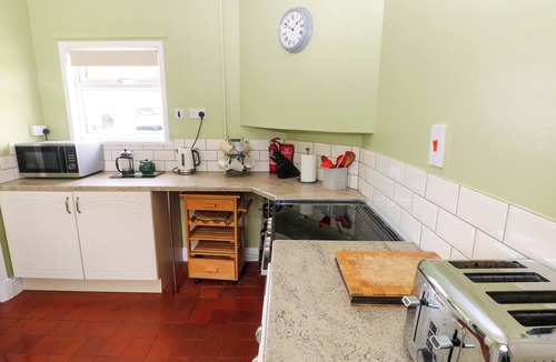 Haverfordwest Cottage | White Thorns