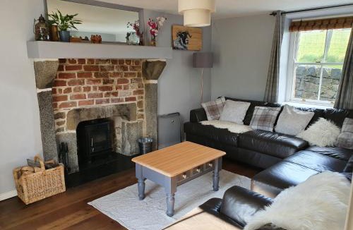 Castlewellan House | Whitehill Cottage