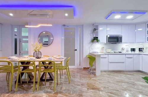 Hato Abajo House | WhitePeacock | Private Pool & Near Amazing Beaches