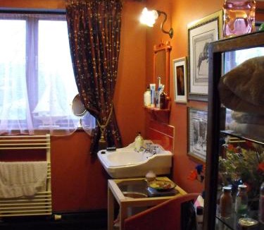 Hornby Bed & Breakfast | Whitmore