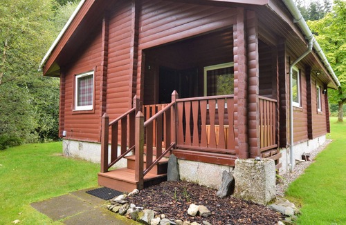 Rashfield Ski Chalet | Willow Bank Lodge, newly refurbished, pet friendly.