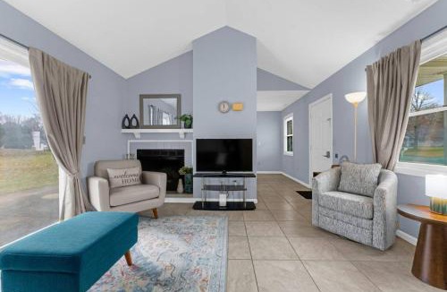 Manchester House | Willow Haven 2BR Cozy Retreat, Close to Hartford