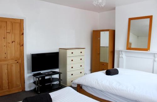 Stainburn House | Workington Rooms - Simple Self Catering Accommodation - Workington Town Centre