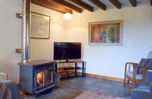 Newport House | Y Bwthyn