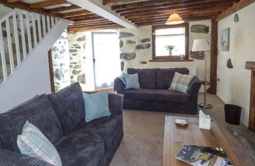 Rhyd-y-clafdy House | Y Stabal