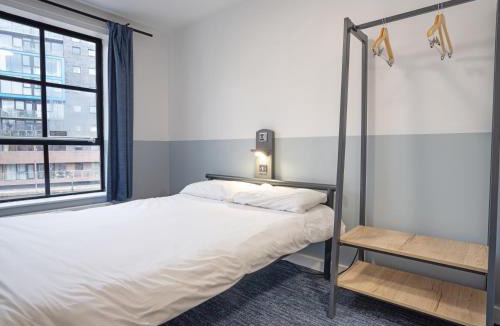Castlefield Hostel | YHA Manchester