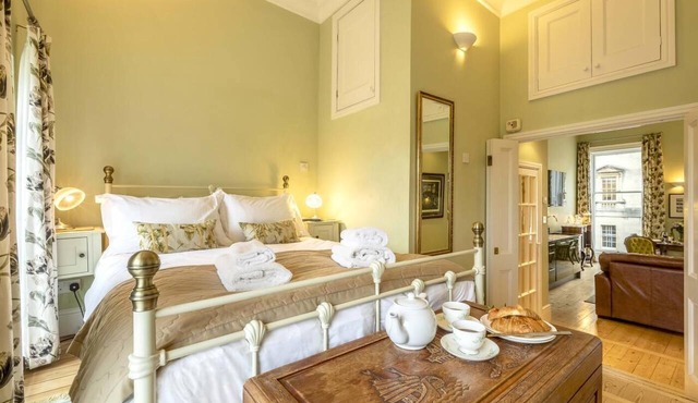 1 Bed in Bath (oc-bhr5)