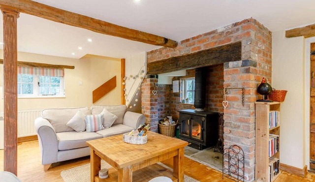 1 Bed in Pershore (oc-redco)