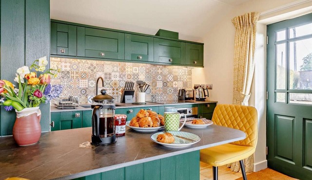 1 Bed in Sherborne (oc-87292)