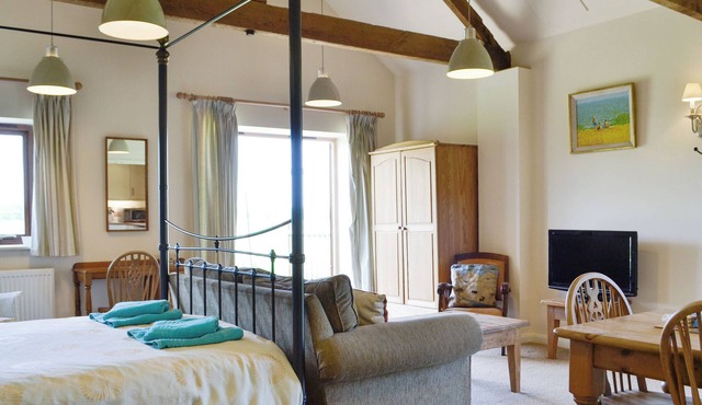 1 bedroom accommodation in Hinton, near Saxmundham