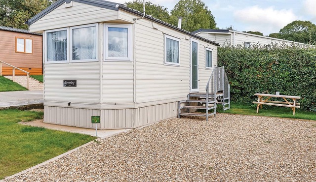 1 bedroom accommodation in Cheddar, Somerset