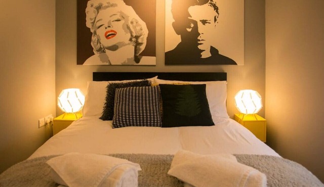 1 Malone Place · Malone Place Apartment