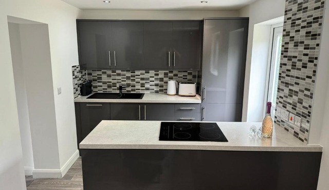 2 Bed Apartment Scarisbrick Street Ormskirk - Rooms by Vici