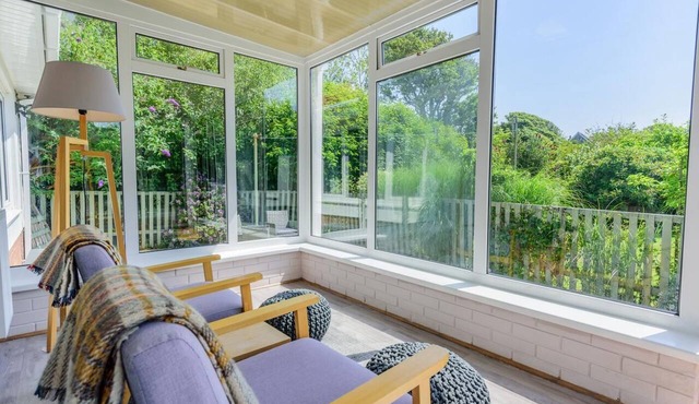 2 Bed in Port Eynon (oc-hh2104)