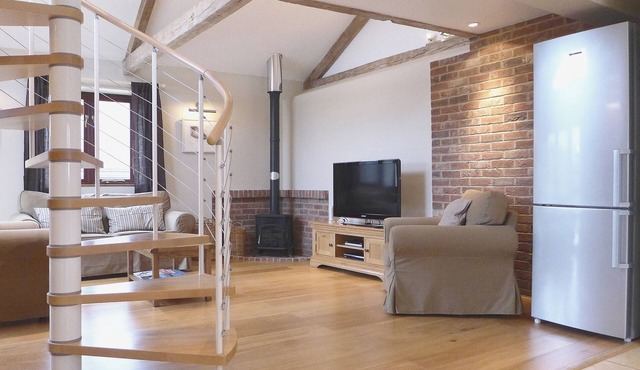 2 bedroom accommodation in Sudbourne, near Orford
