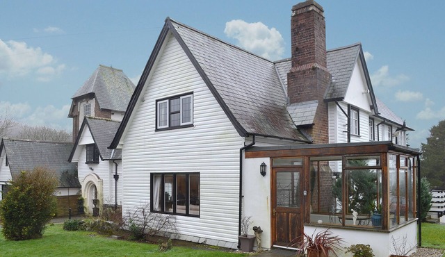 2 bedroom accommodation in Llanddona, near Beaumaris