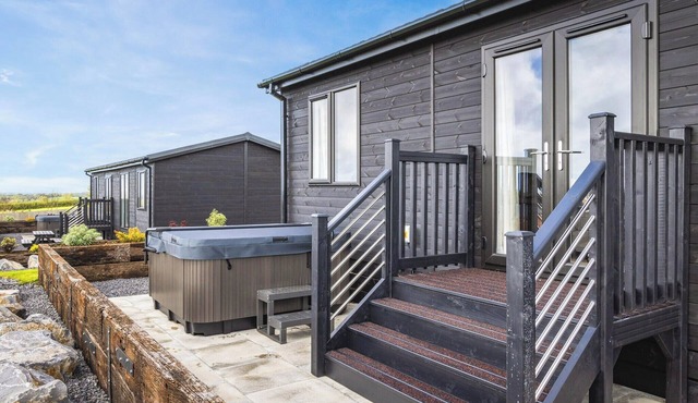 2 bedroom accommodation in Kilgetty