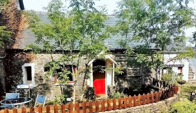2 bedroom accommodation in Dihewyd, near Aberaeron