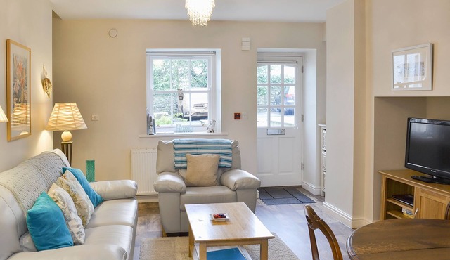 2 bedroom accommodation in Ulverston