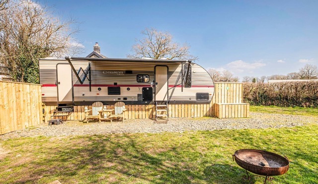 2 bedroom accommodation in Talaris