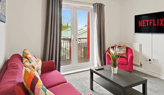 25 Off Weekly Contractor & Family Apt
