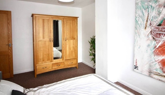 3 bed house in suburbs of Belfast, sleeps up to 5
