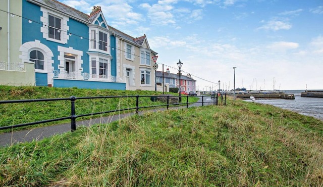 3 Bed in Aberaeron (oc-b27954)