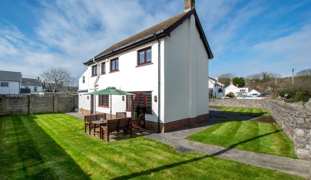 3 Bed in Gower (oc-hh23)