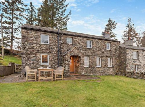 3 Bed in Penrith oc-sz247