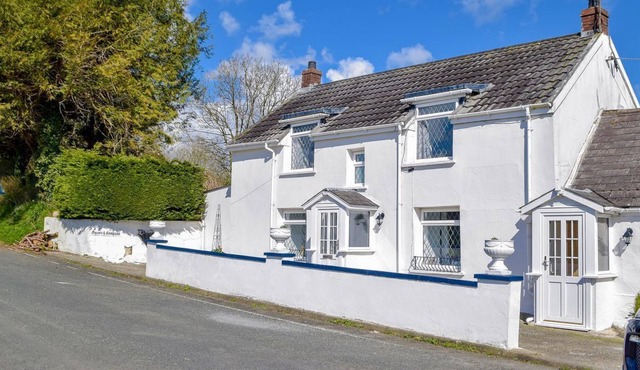 3 bedroom accommodation in Clynderwen