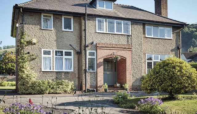 3 bedroom accommodation in Llangollen