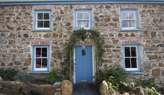 3 bedroom accommodation in Lower Town, Fishguard