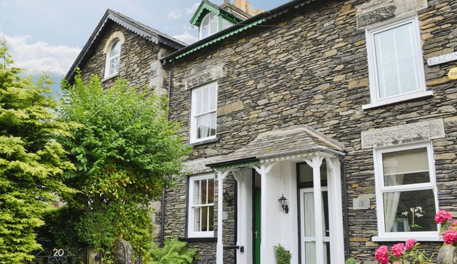 3 bedroom accommodation in Windermere