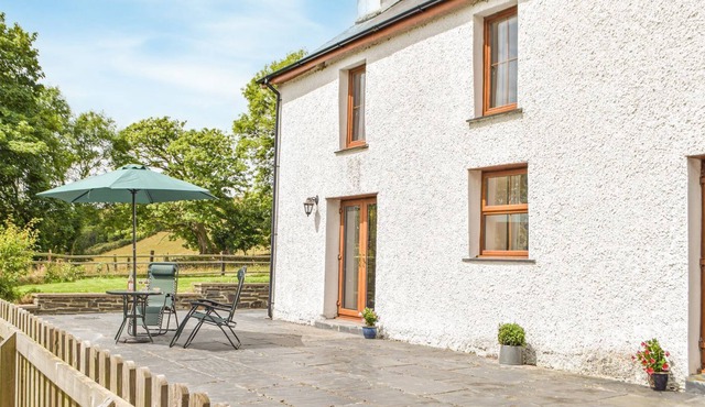 3 bedroom accommodation in Bwich-llan, near Lampeter
