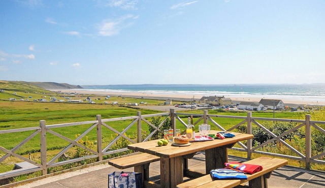 3 bedroom accommodation in Newgale