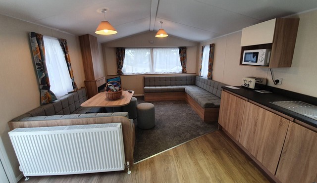 3 Bedroom Caravan, Sleeps 8, at Parkdean Newquay Holiday Park
