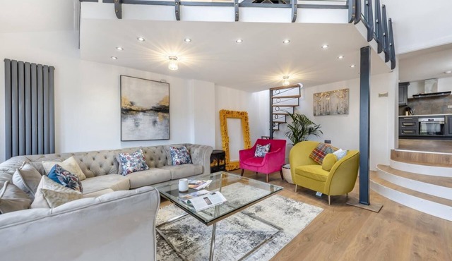 4 Bed in Milford Haven (oc-y30370)