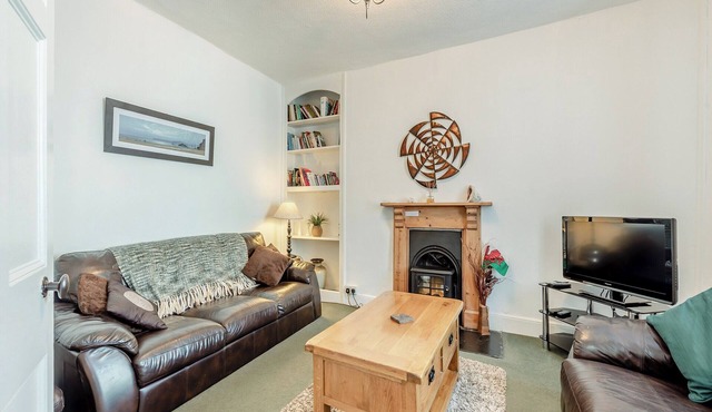 4 bedroom accommodation in Aberaeron