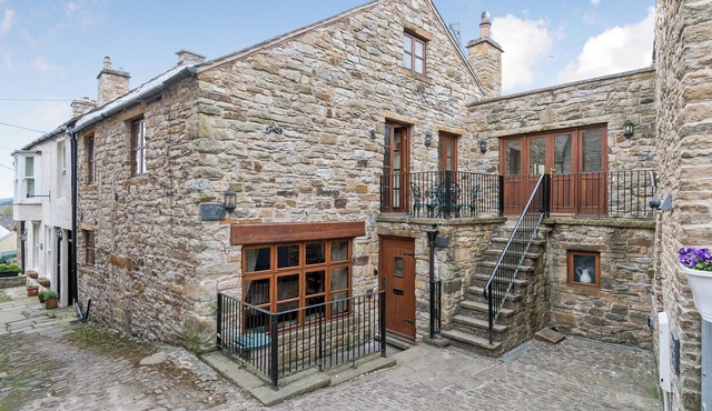 4 bedroom accommodation in Alston
