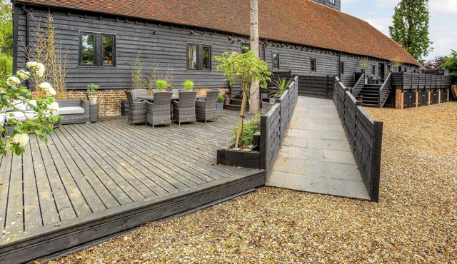 4 bedroom accommodation in Broxted, near Dunmow