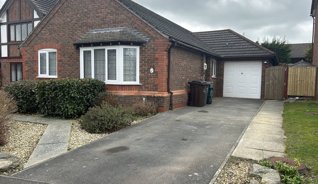 40 GLODDAETH VIEW, family friendly, with a garden in Penrhyn Bay