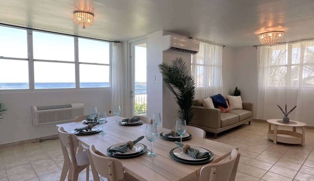 #5 Beachfront Boho 3BR, 2BA Apartment @ JobosBeach