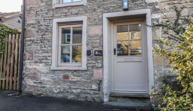 8 Oak Cottages, Bentham, 1 bed