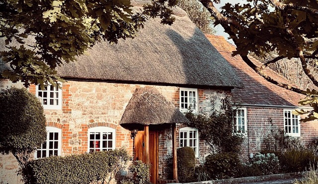 A gorgeous thatched cottage near the stunning Jurassic Coast.