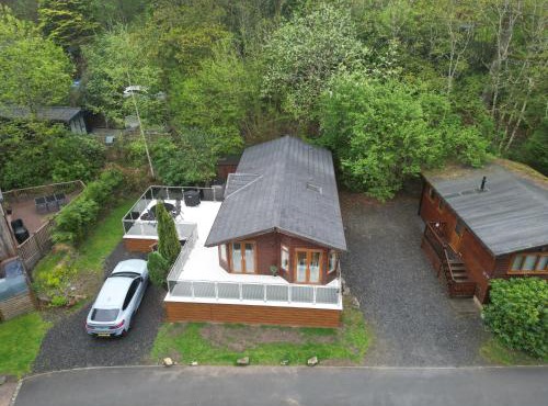 Acorn Lodge