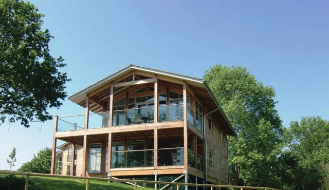 Apple Tree Lodges